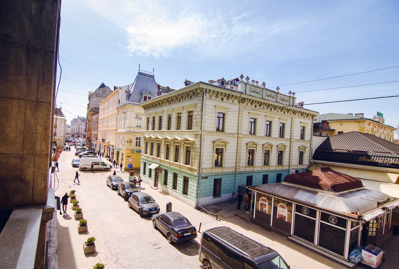 Cossacks Hostel Leopoli Esterno foto